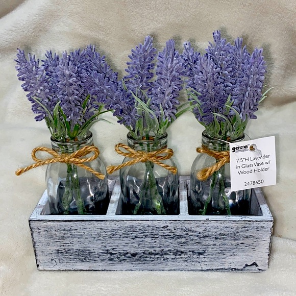 Gerson Other - 🌸 NWT 7.5" Lavender in Glass Vase w/ Wood Holder